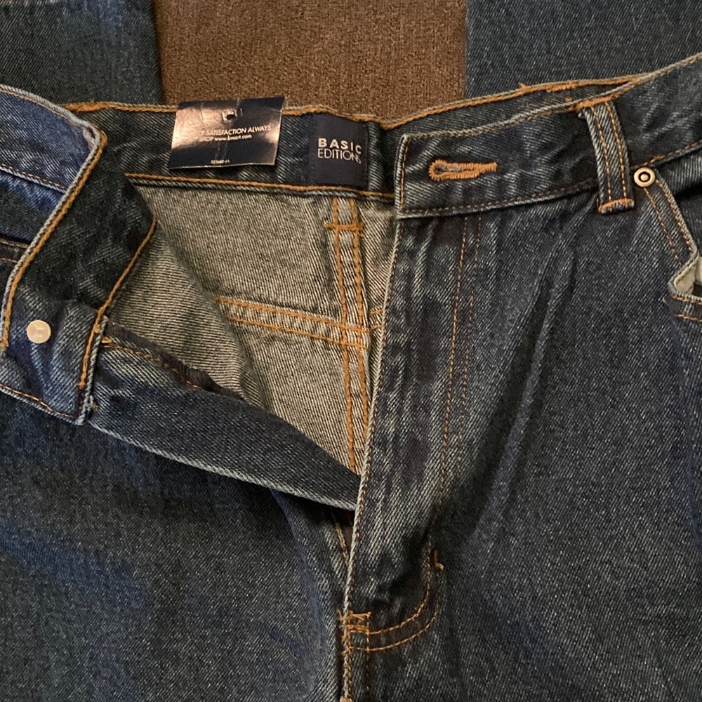 Basic Editions Men's Dark Blue Relaxed Jeans